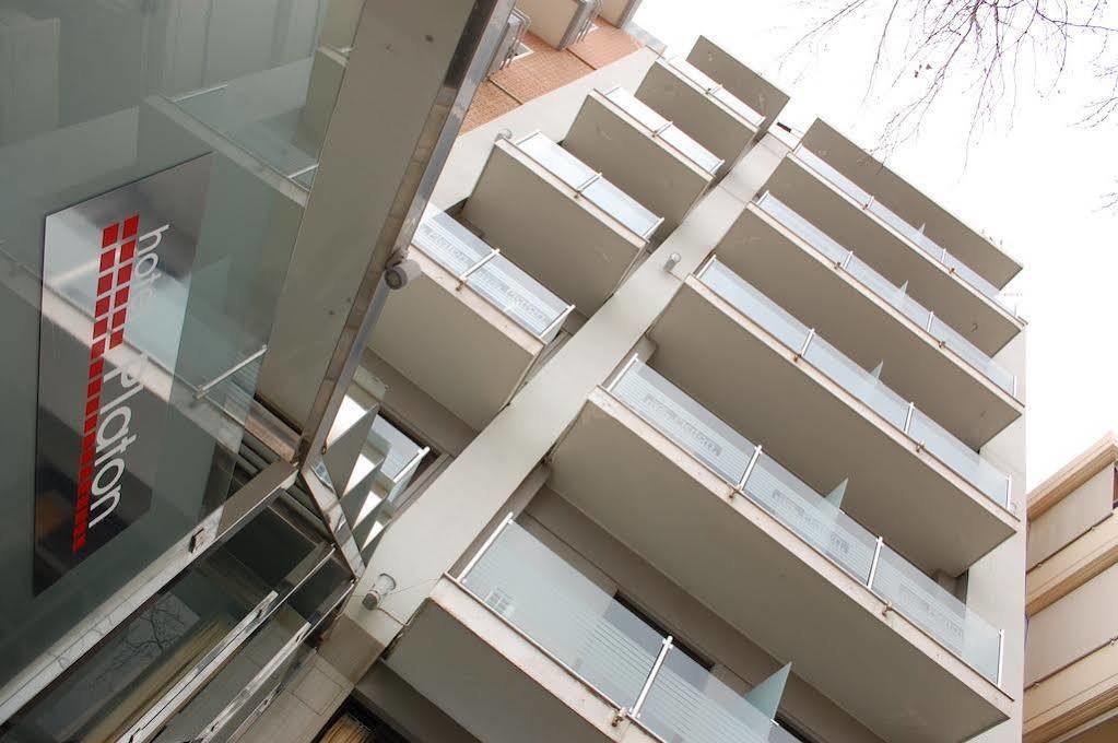 Hotel Platon 3*