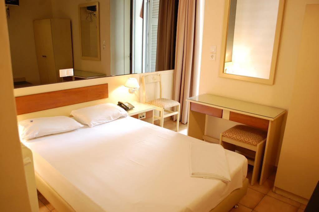 Hotel Platon
